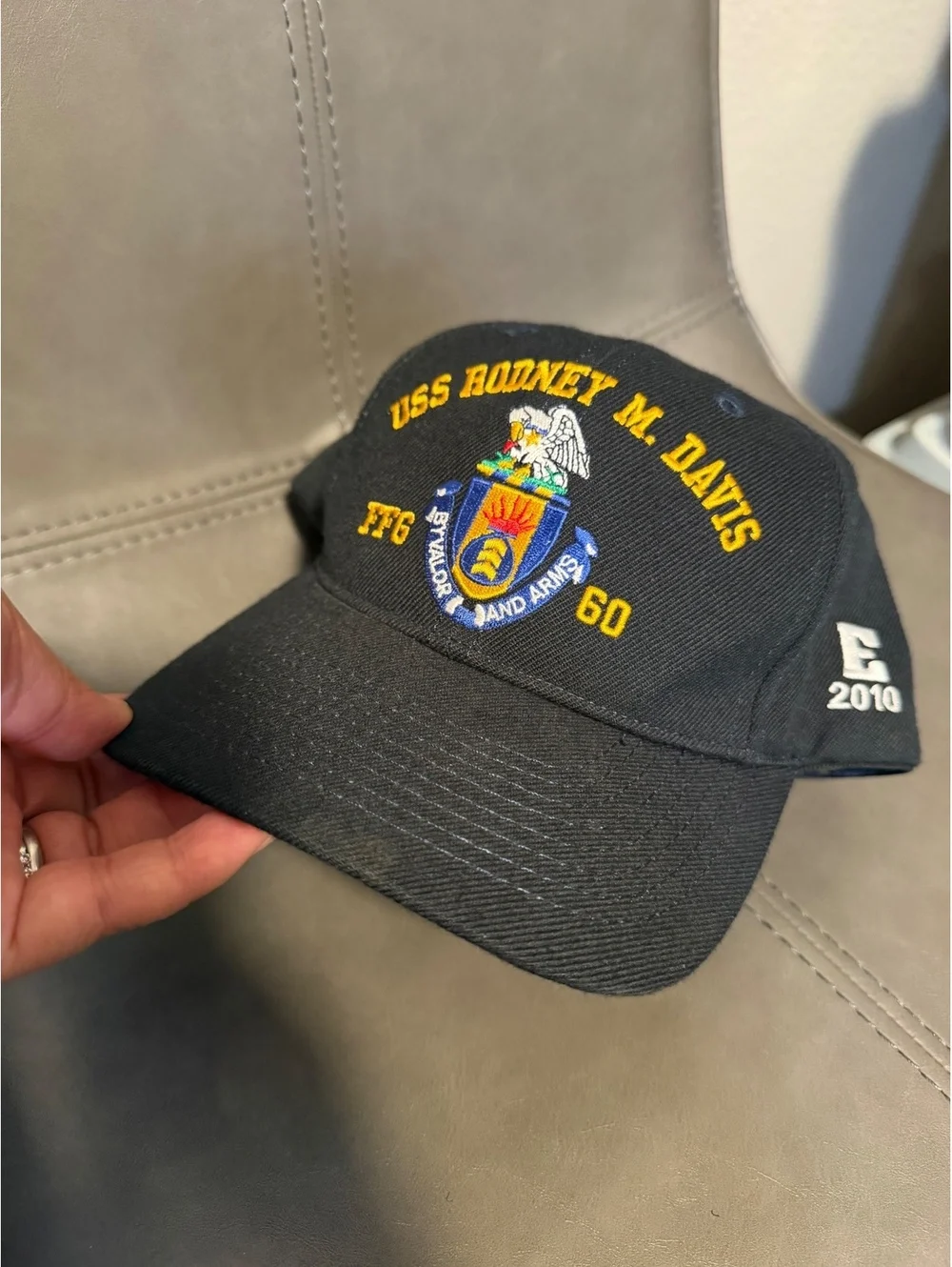 USS Rodney M Davis FFG 60 Navy Command Caps Embroidered Military Hat 2010 E